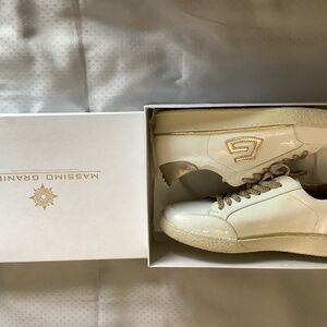 Leather sneakers made in Italy